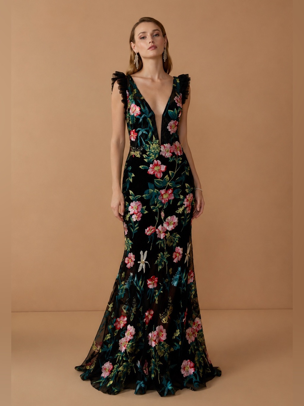 NWT Mac Duggal Black Floral Embroidered Floral 68273 Trumpet Gown size 10